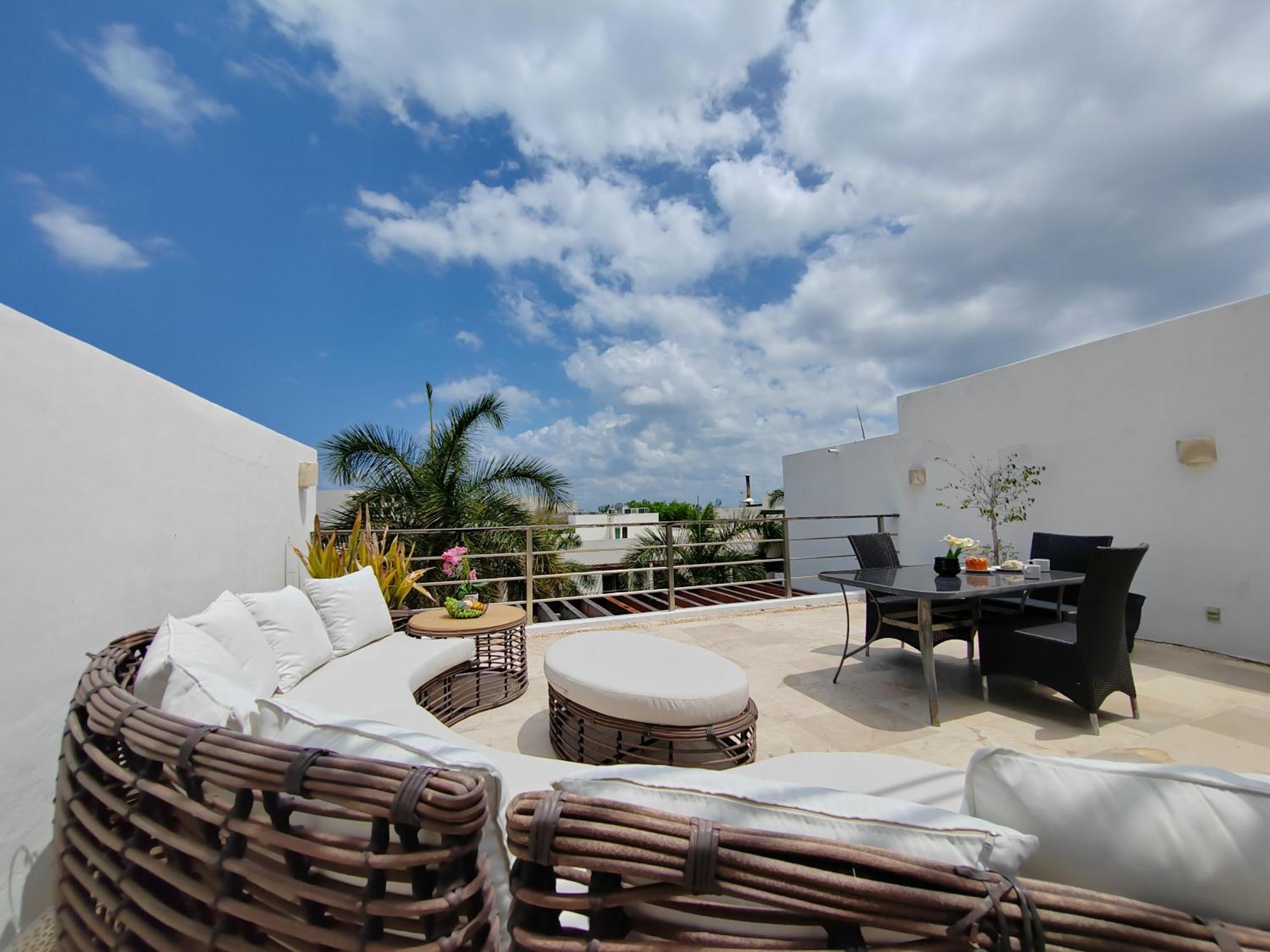 Luxurious & Central Condo In Playa Steps From The Beach Playa del Carmen Eksteriør bilde