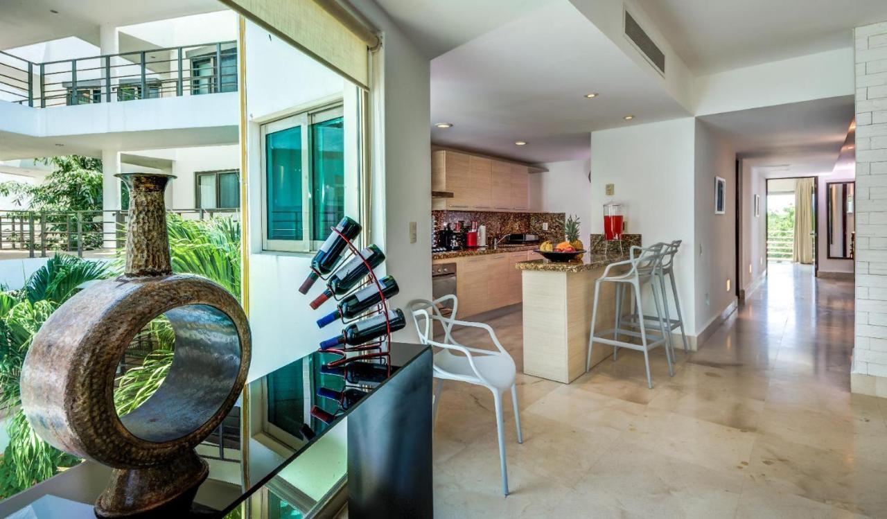 Luxurious & Central Condo In Playa Steps From The Beach Playa del Carmen Eksteriør bilde