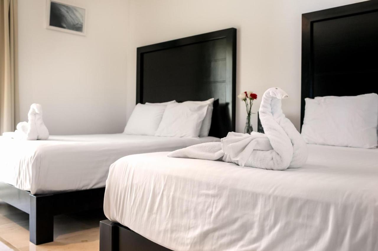 Luxurious & Central Condo In Playa Steps From The Beach Playa del Carmen Eksteriør bilde