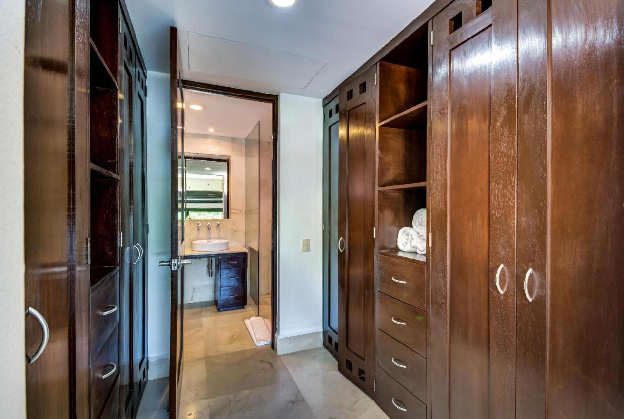 Luxurious & Central Condo In Playa Steps From The Beach Playa del Carmen Eksteriør bilde