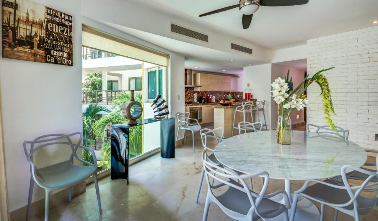 Luxurious & Central Condo In Playa Steps From The Beach Playa del Carmen Eksteriør bilde